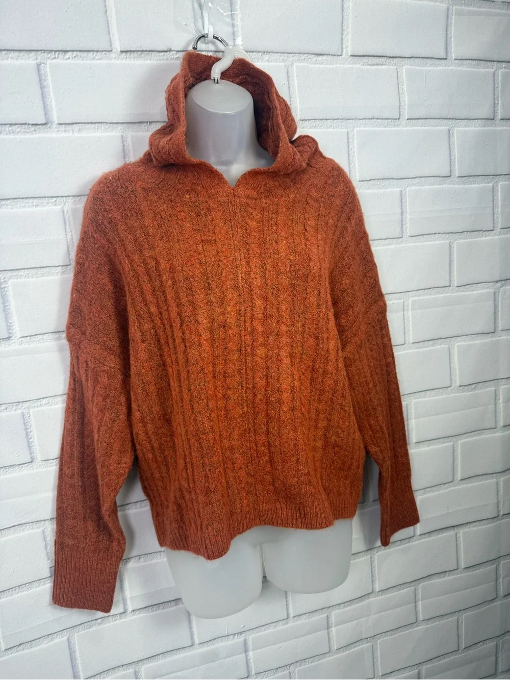 For The Republic Apple Spice Heather Hooded Knit Sweater Size S/P NWT